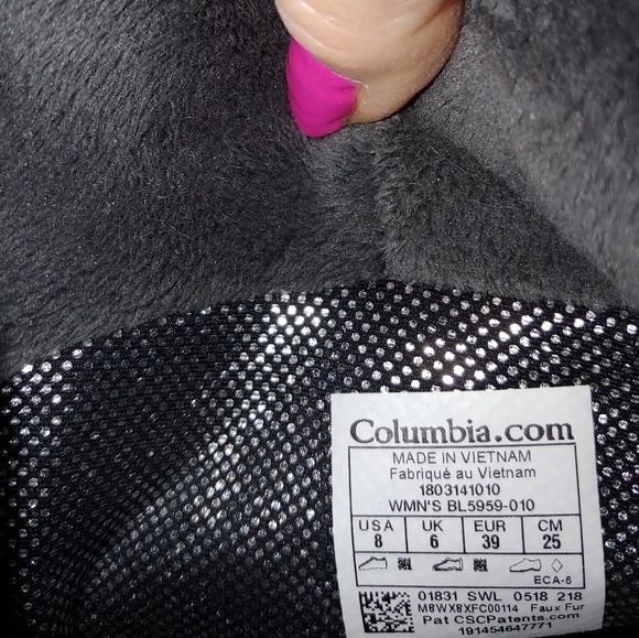 Winter boots, size 8, black - Picture 6 of 6